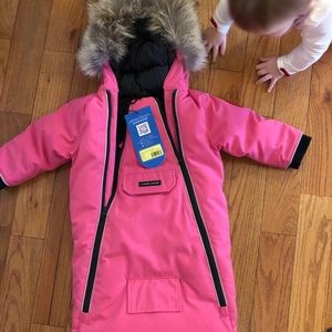 Canada goose 6-12 month pink bunting